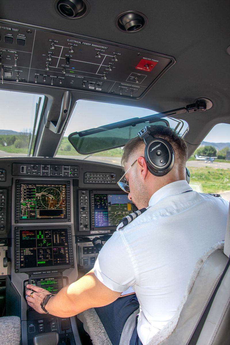 Cockpit Pilatus ACE